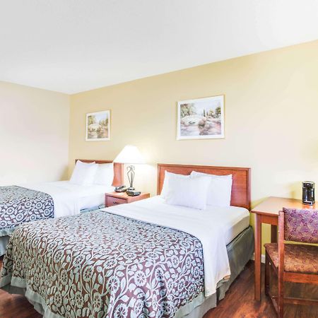 Days Inn By Wyndham Athens Extérieur photo