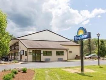 Days Inn By Wyndham Athens Extérieur photo